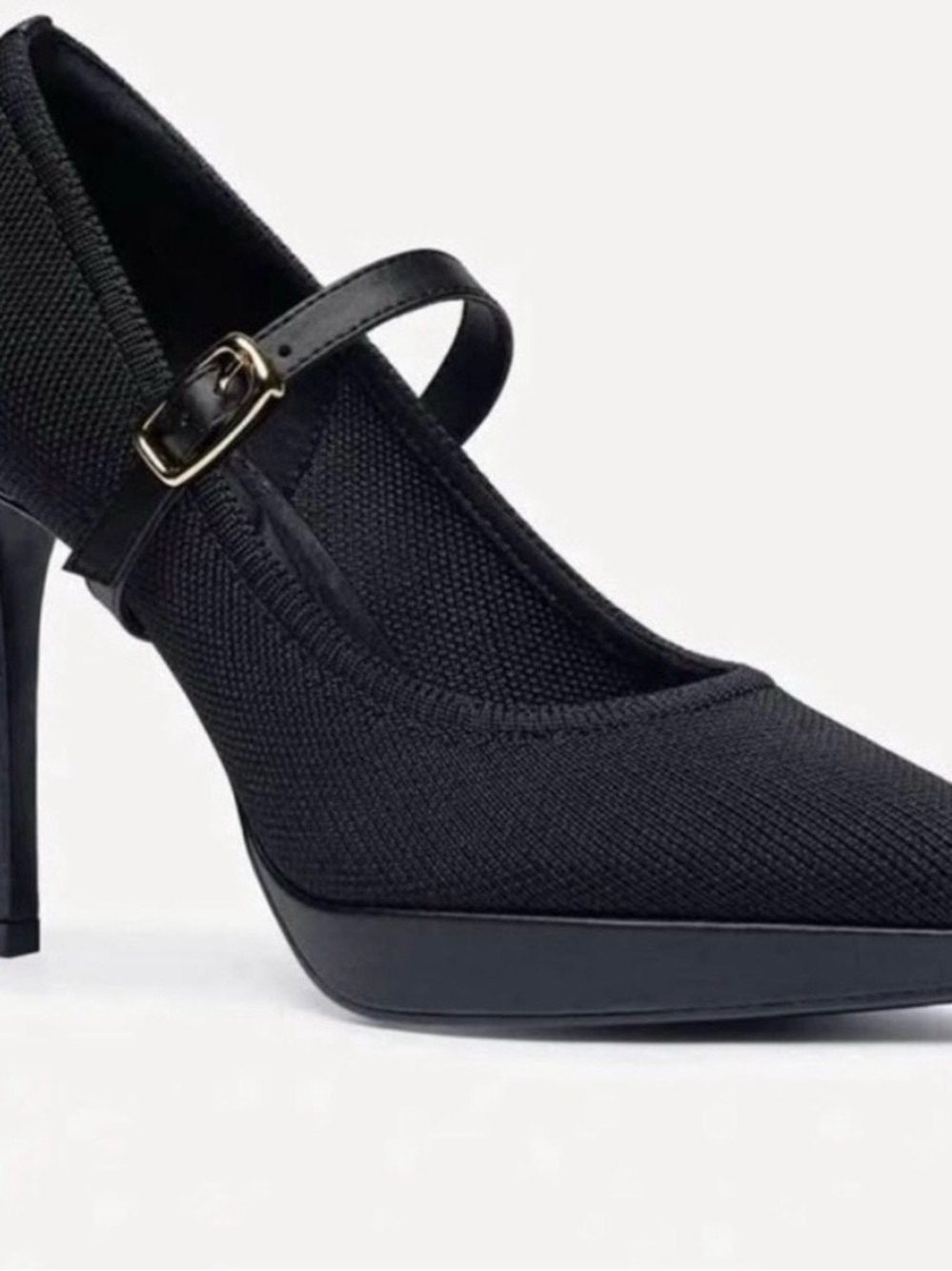 Style Flex Pointed Toe Platform Pump